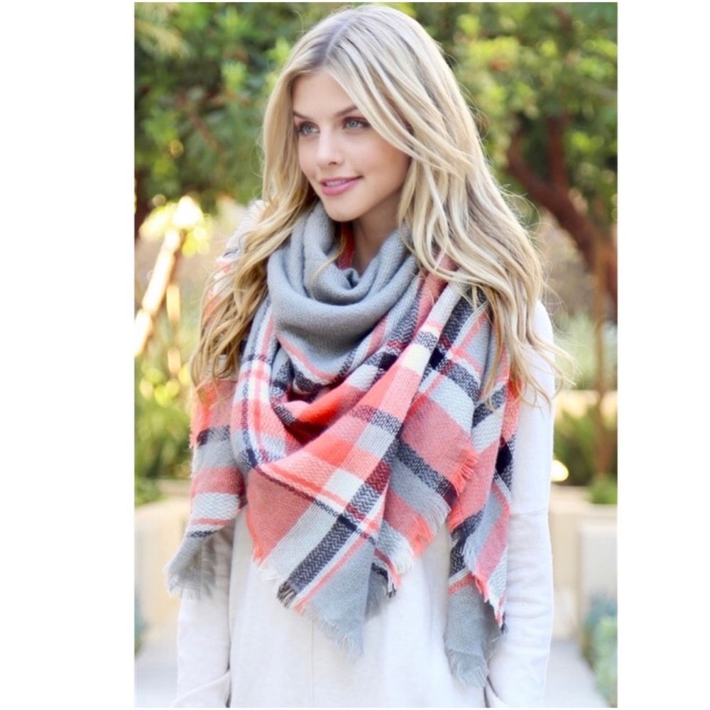 1 LEFT! Women's Lightweight Cute Trendy Fall Plaid Blanket Fringe Wrap Scarf - Picture 2 of 4